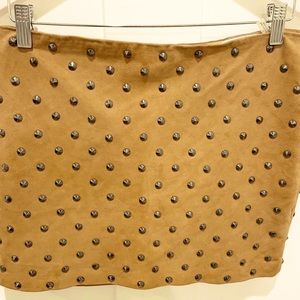 NWOT! Alice + Olivia Goat Leather Studded mini skirt